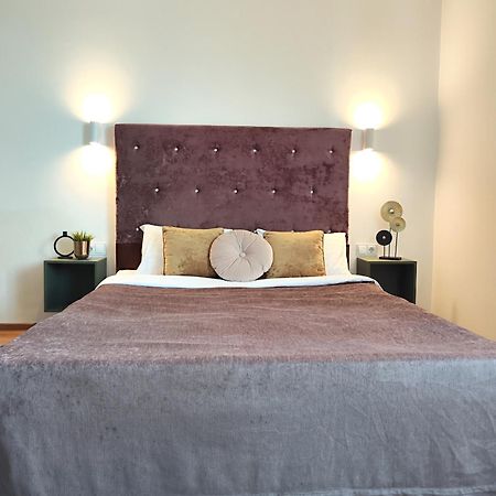 Best One Room Apartments 무카체베 외부 사진