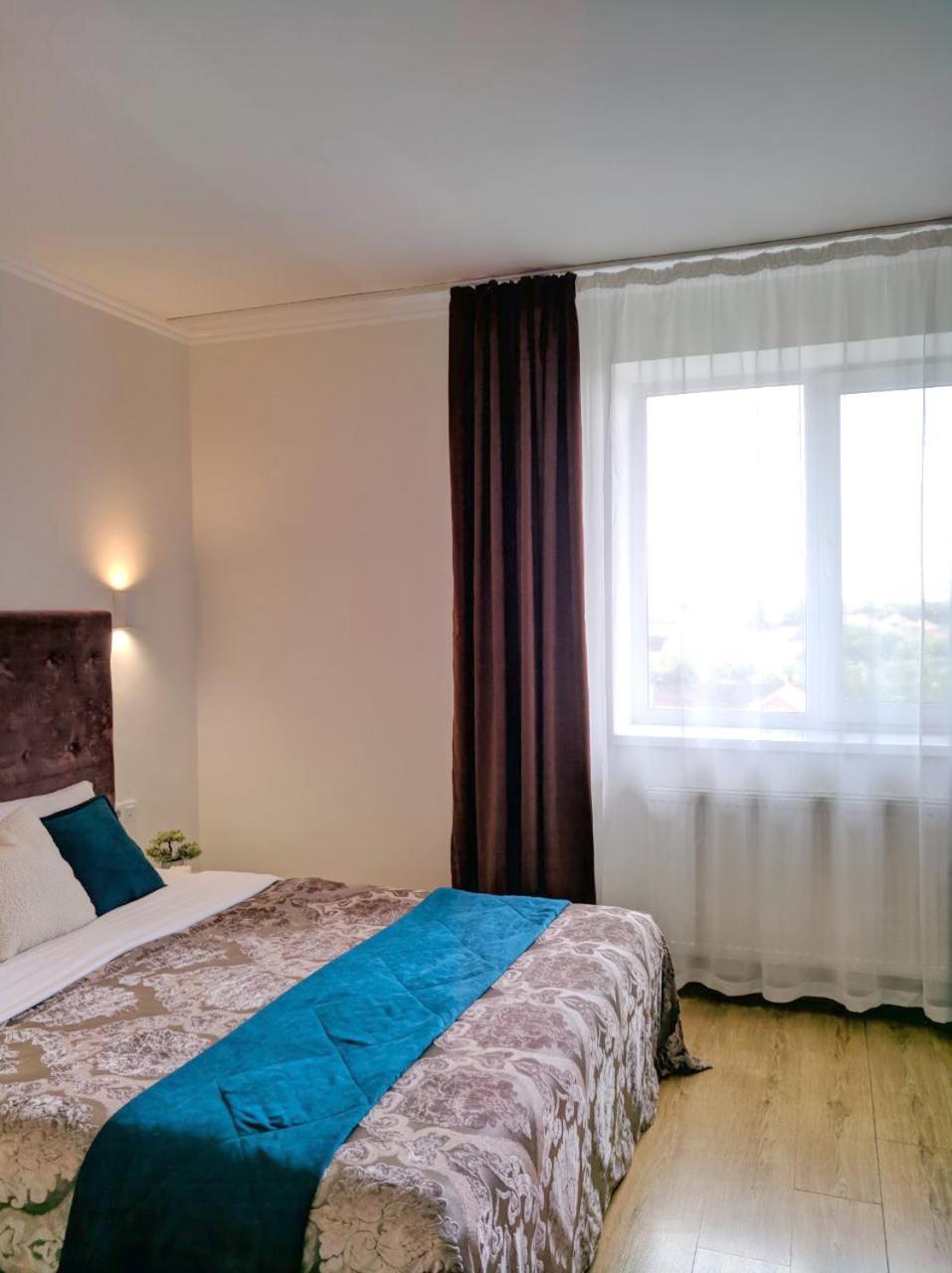 Best One Room Apartments 무카체베 외부 사진