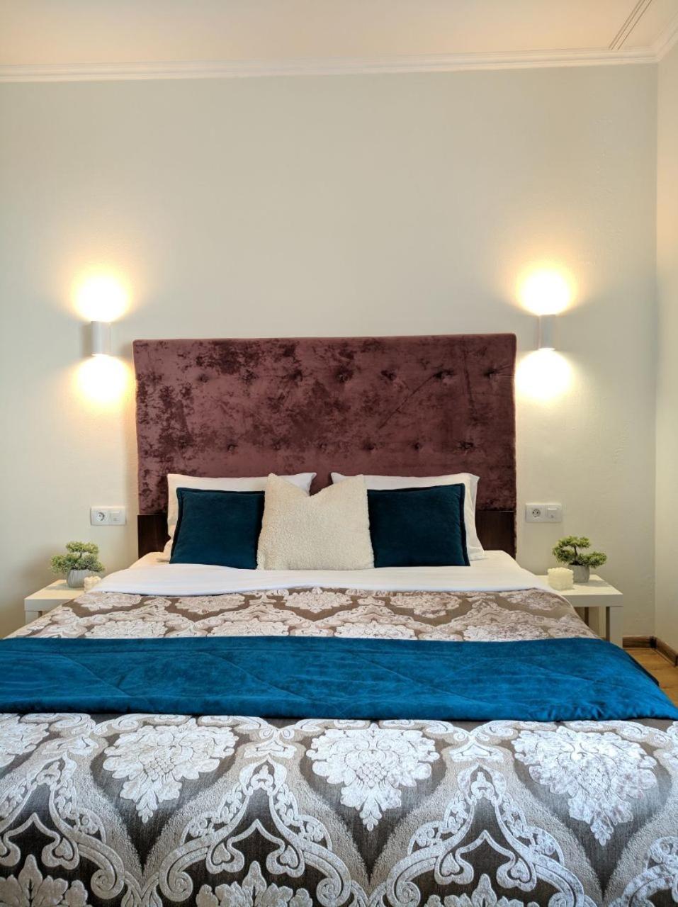 Best One Room Apartments 무카체베 외부 사진