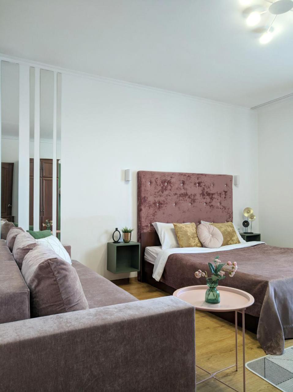 Best One Room Apartments 무카체베 외부 사진