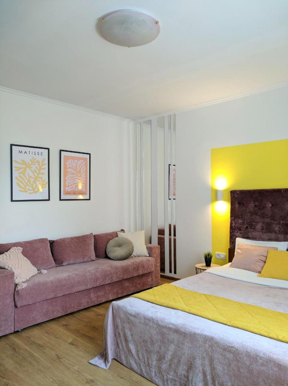 Best One Room Apartments 무카체베 외부 사진